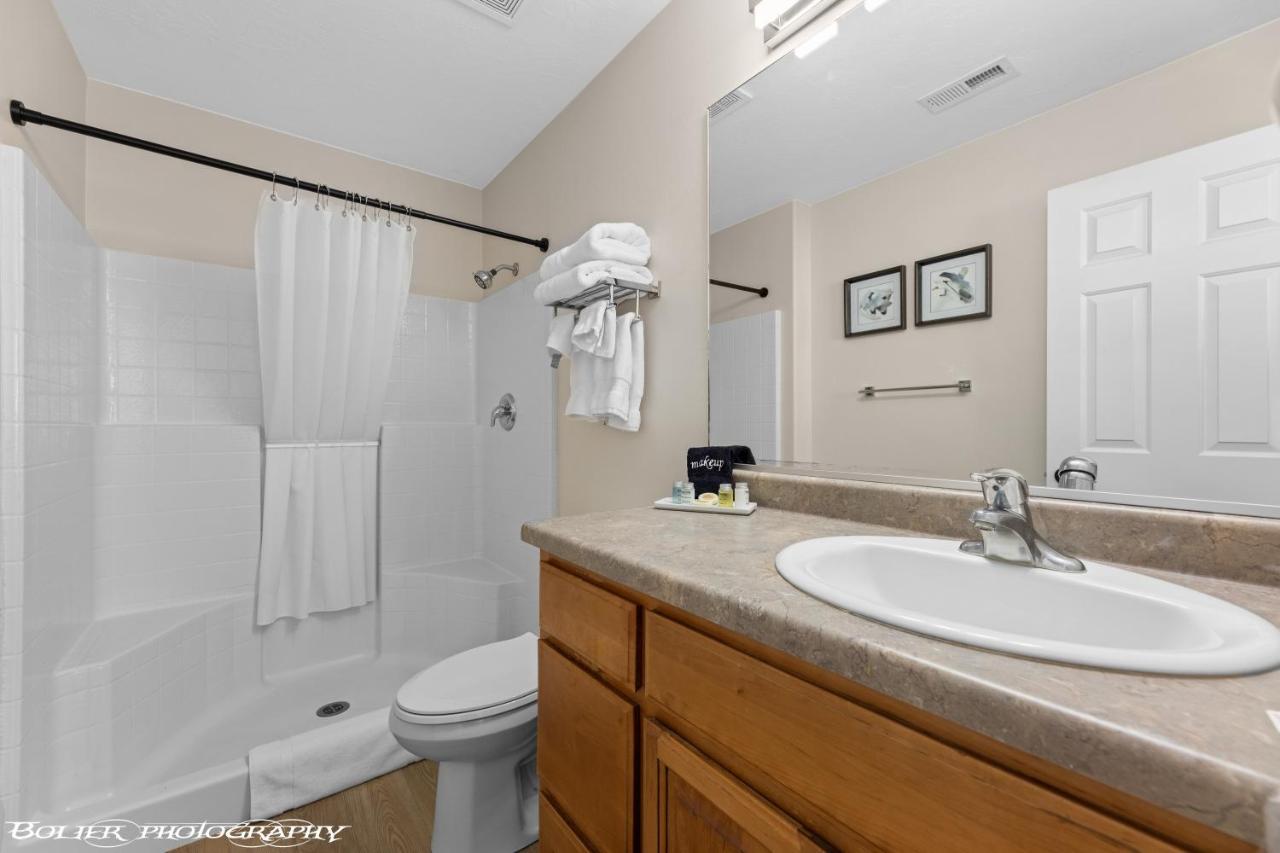 Beautiful Condo At The Springs By Cool Properties Mesquite Exterior photo